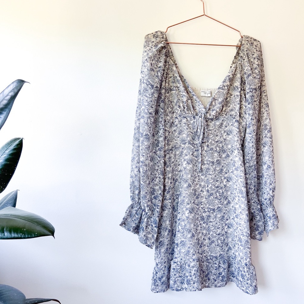 Dress Forum Paisley Print Ruffled Mini Dress NWOT - Nude/Blue/White - Size S